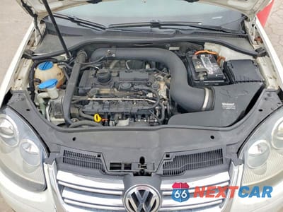 Zdjęcie 11 z 13 samochodu: 2008 VOLKSWAGEN GTI VIN:WVWEV71K38W342423 - miniatura