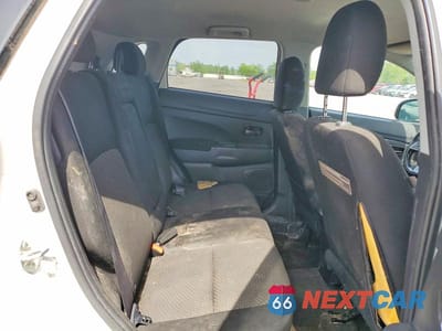 Zdjęcie 11 z 14 samochodu: 2016 MITSUBISHI OUTLANDER SPORT ES VIN:JA4AP3AU1GZ062137 - miniatura