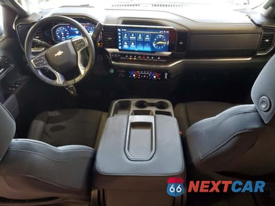 Zdjęcie 8 z 13 samochodu: 2023 CHEVROLET SILVERADO K1500 LT VIN:2GCUDDED5P1144747 - miniatura