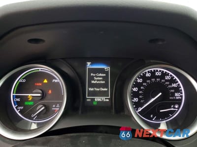 Zdjęcie 9 z 12 samochodu: 2021 TOYOTA CAMRY HYBRID LE VIN:4T1C31AKXMU031115 - miniatura
