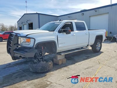2017 GMC SIERRA K2500 SLT 1GT12TEG3HF121149 - główne zdjęcie licytacji z USA - miniatura