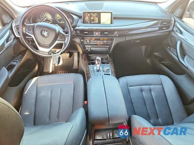 Zdjęcie 8 z 12 samochodu: 2016 BMW X5 SDRIVE35I VIN:5UXKR2C58G0R69698 - miniatura