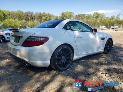 Trzecie zdjęcie samochodu z tyłu: 2015 MERCEDES-BENZ SLK 250 VIN:WDDPK4HA3FF109903 - miniatura