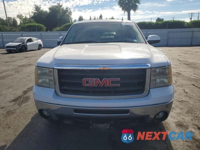 Piąte zdjęcie samochodu w środku: 2009 GMC SIERRA C1500 HYBRID VIN:2GTFC135691132003 - miniatura