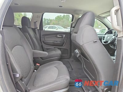 Zdjęcie 11 z 13 samochodu: 2011 CHEVROLET TRAVERSE LT VIN:1GNKVGED0BJ401938 - miniatura