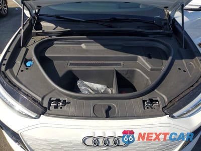 Zdjęcie 11 z 13 samochodu: 2025 AUDI Q6 E-TRON PREMIUM PLUS VIN:WA124BGF1SA020817 - miniatura