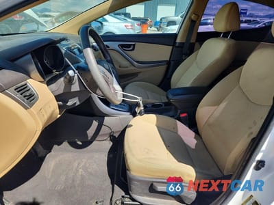 Zdjęcie 7 z 12 samochodu: 2012 HYUNDAI ELANTRA GLS VIN:5NPDH4AE6CH150438 - miniatura