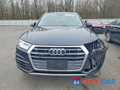 Piąte zdjęcie samochodu w środku: 2019 AUDI Q5 PREMIUM PLUS VIN:WA1BNAFY1K2048489 - miniatura