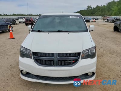 Piąte zdjęcie samochodu w środku: 2016 DODGE GRAND CARAVAN SXT VIN:2C4RDGCG6GR146738 - miniatura