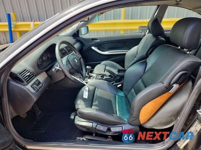 Zdjęcie 7 z 13 samochodu: 2004 BMW 325 CI VIN:WBABD334X4JY96110 - miniatura