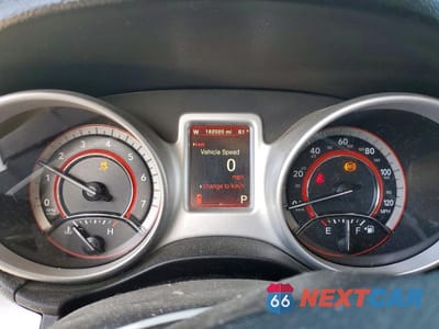 Zdjęcie 9 z 12 samochodu: 2019 DODGE JOURNEY SE VIN:3C4PDCBB5KT773765 - miniatura