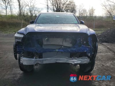 Piąte zdjęcie samochodu w środku: 2024 TOYOTA TACOMA TRD OFF-ROAD VIN:3TMLB5JN2RM087540 - miniatura