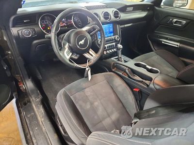 Zdjęcie 8 z 13 samochodu: 2021 FORD MUSTANG VIN:1FA6P8THXM5104368 - miniatura