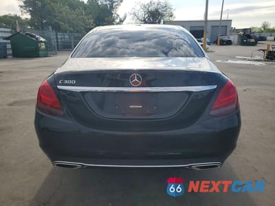 Zdjęcie 6 z 12 samochodu: 2021 MERCEDES-BENZ C 300 VIN:W1KWF8DBXMR612197 - miniatura