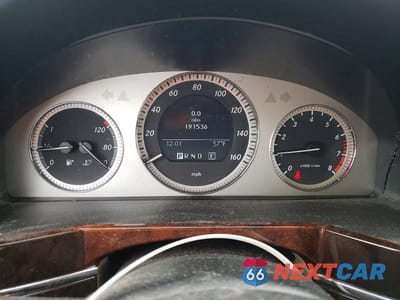 Zdjęcie 9 z 12 samochodu: 2012 MERCEDES-BENZ GLK 350 4MATIC VIN:WDCGG8HB1CF883570 - miniatura