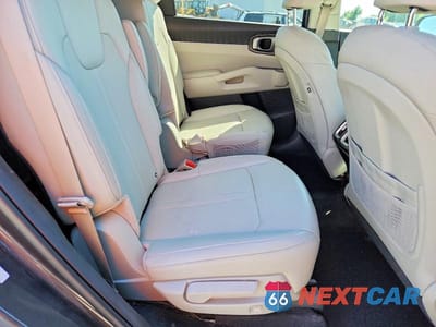 Zdjęcie 10 z 13 samochodu: 2023 KIA SORENTO EX VIN:KNDRHDLG6P5141832 - miniatura