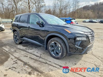 Czwarte zdjęcie samochodu z boku: 2026 NISSAN ROGUE SV VIN:5N1BT3BBXTC671769 - miniatura