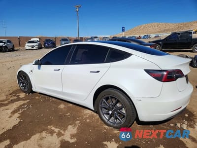 Drugie zdjęcie samochodu z przodu: 2021 TESLA MODEL 3 VIN:5YJ3E1EA9MF096742 - miniatura