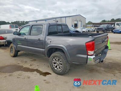 Drugie zdjęcie samochodu z przodu: 2017 TOYOTA TACOMA SR5 V6 VIN:5TFCZ5AN2HX049004 - miniatura