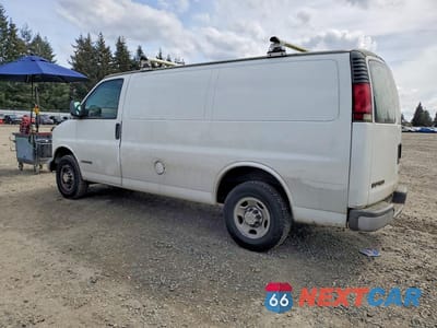 Drugie zdjęcie samochodu z przodu: 2002 CHEV EXPRESS G2500 VIN:1GCGG25RX21175754 - miniatura