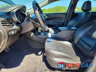 Zdjęcie 7 z 12 samochodu: 2018 CHEVROLET MALIBU PREMIER VIN:1G1ZE5SX4JF243267 - miniatura