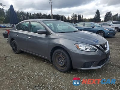 Czwarte zdjęcie samochodu z boku: 2017 NISSAN SENTRA S VIN:3N1AB7AP1HY385432 - miniatura