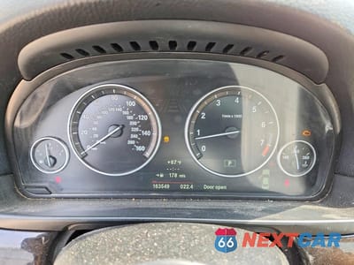 Zdjęcie 9 z 11 samochodu: 2012 BMW 528 XI VIN:WBAXH5C55CDW10692 - miniatura