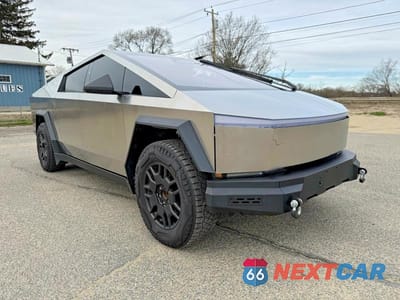 2024 TESLA CYBERTRUCK 7G2CEHEE3RA048554 - główne zdjęcie licytacji z USA - miniatura