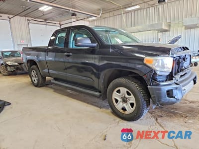 Czwarte zdjęcie samochodu z boku: 2014 TOYOTA TUNDRA SR VIN:5TFUM5F11EX054022 - miniatura