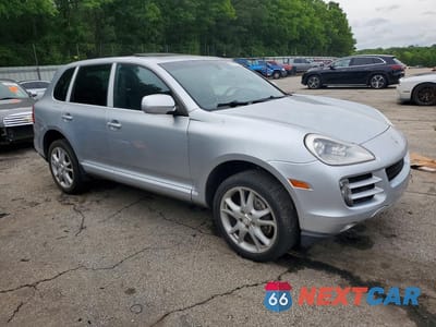 Czwarte zdjęcie samochodu z boku: 2010 PORSCHE CAYENNE VIN:WP1AA2APXALA04791 - miniatura