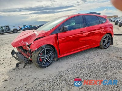 2015 FORD FOCUS ST 1FADP3L95FL299670 - główne zdjęcie licytacji z USA - miniatura