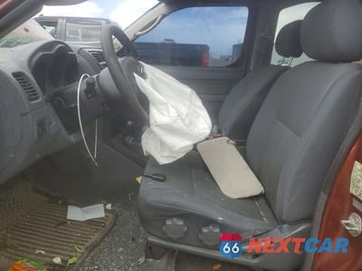 Zdjęcie 7 z 13 samochodu: 2002 NISSAN XTERRA VIN:5N1MD28Y22C521794 - miniatura