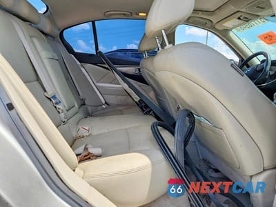 Zdjęcie 10 z 12 samochodu: 2017 INFINITI Q50 BASE/PREMIUM/SPO VIN:JN1EV7AP8HM736624 - miniatura