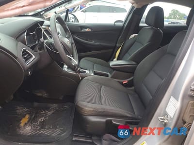 Zdjęcie 7 z 12 samochodu: 2016 CHEVROLET CRUZE LT VIN:1G1BE5SMXG7283217 - miniatura