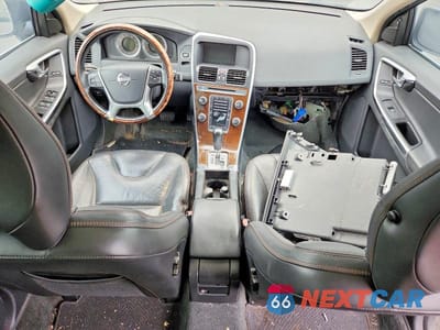 Zdjęcie 8 z 12 samochodu: 2012 VOLVO XC60 3.2 VIN:YV4952DL6C2298441 - miniatura