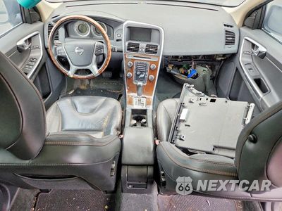 Zdjęcie 8 z 13 samochodu: 2012 VOLVO XC60 3.2 VIN:YV4952DL6C2298441 - miniatura