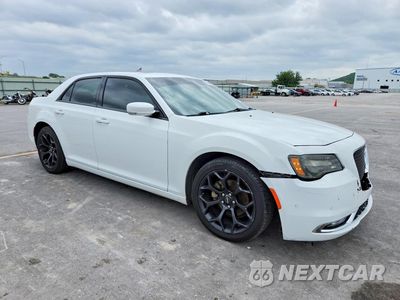 Czwarte zdjęcie samochodu z boku: 2020 CHRYSLER 300 S VIN:2C3CCABG8LH201329 - miniatura
