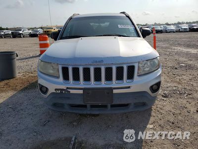 Piąte zdjęcie samochodu w środku: 2013 JEEP COMPASS SPORT VIN:1C4NJCBAXDD272225 - miniatura