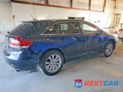 Trzecie zdjęcie samochodu z tyłu: 2015 TOYOTA VENZA LE VIN:4T3ZA3BB1FU096696 - miniatura