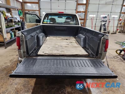 Zdjęcie 6 z 12 samochodu: 2001 CHEVROLET S TRUCK S10 VIN:1GCCS195218249950 - miniatura