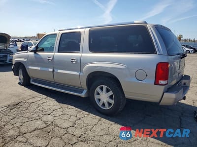 Drugie zdjęcie samochodu z przodu: 2004 CADILLAC ESCALADE ESV VIN:3GYFK66N24G232444 - miniatura