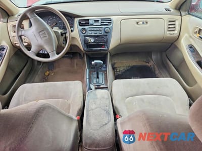 Zdjęcie 8 z 12 samochodu: 2000 HONDA ACCORD SE VIN:JHMCG6691YC017819 - miniatura