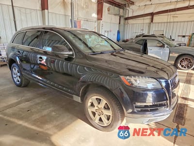 Czwarte zdjęcie samochodu z boku: 2014 AUDI Q7 PREMIUM PLUS VIN:WA1LGAFE7ED010858 - miniatura