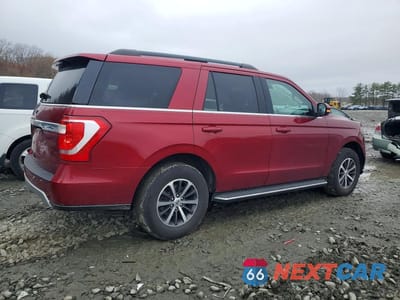 Trzecie zdjęcie samochodu z tyłu: 2019 FORD EXPEDITION XLT VIN:1FMJU1JT9KEA08039 - miniatura