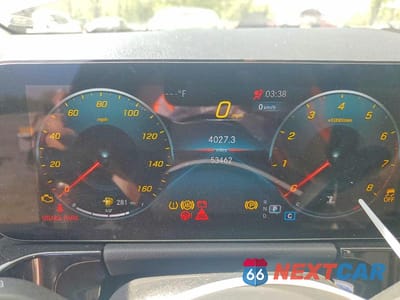 Zdjęcie 9 z 13 samochodu: 2023 MERCEDES-BENZ GLA 250 4MATIC VIN:W1N4N4HBXPJ481078 - miniatura