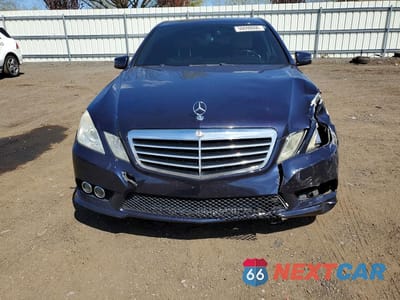 Piąte zdjęcie samochodu w środku: 2010 MERCEDES-BENZ E 350 VIN:WDDHF5GB3AA032979 - miniatura