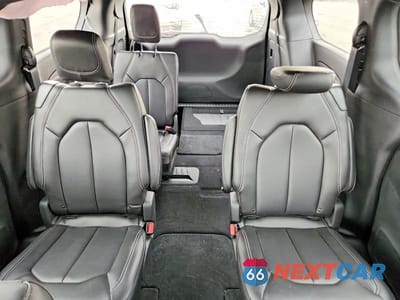 Zdjęcie 10 z 12 samochodu: 2026 CHRYSLER PACIFICA SELECT VIN:2C4RC1BG7TR240056 - miniatura