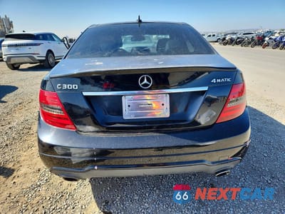 Zdjęcie 6 z 12 samochodu: 2013 MERCEDES-BENZ C 300 4MATIC VIN:WDDGF8AB5DR240860 - miniatura
