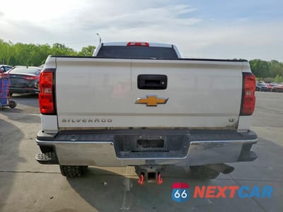 Zdjęcie 6 z 12 samochodu: 2017 CHEVROLET SILVERADO K2500 HEAVY DUTY LT VIN:1GC1KVEG4HF183087 - miniatura