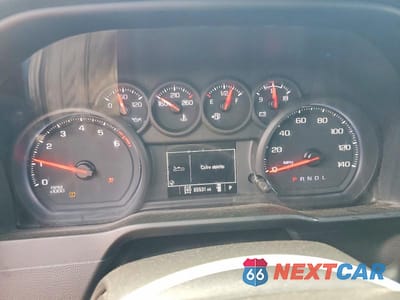 Zdjęcie 9 z 12 samochodu: 2023 CHEVROLET SILVERADO K2500 CUSTOM VIN:2GC4YME79P1709287 - miniatura